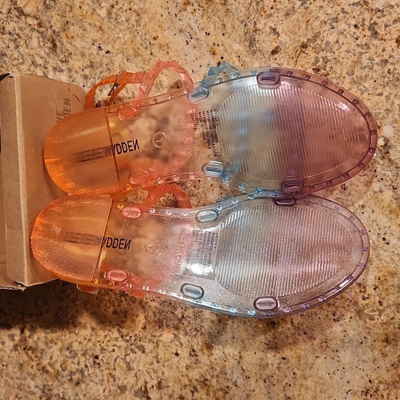 Steve Madden, Jelly Rainbow Gladiator Sandal Shoes.  NEW! - Picture 7 of 16